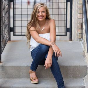 Meet your Posher, Maddie